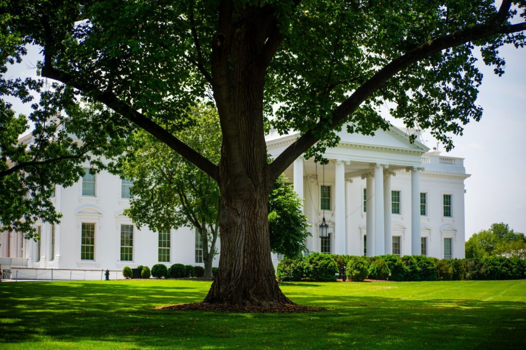 Trump: ‘Tidak Berminat’ dengan Kennedy Center Setelah Hakim Perintahkan Namanya Dihapus