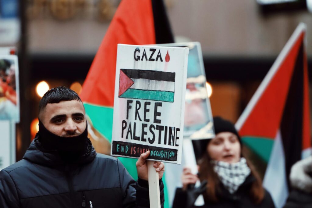 Eskalasi Israel di Gaza dan Tepi Barat: Penangkapan, Penyerbuan, dan Bentrokan dengan Pemukim