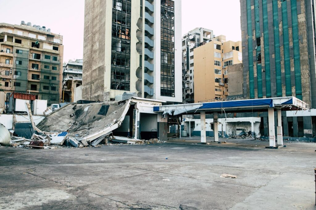 Serangan Israel di Dekat Rumah Sakit Nabatieh, Lebanon, Menewaskan Sedikitnya Satu Orang