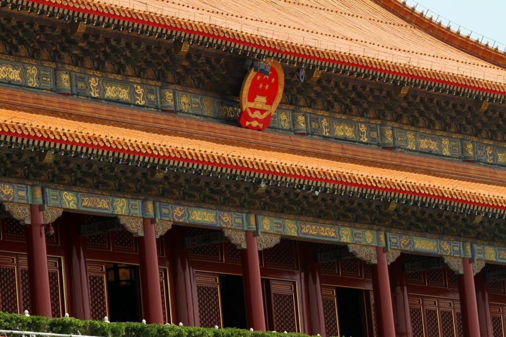 Kunjungan Trump ke Beijing: Tekanan untuk Hentikan Dukungan Ekonomi dan Teknologi ke Iran