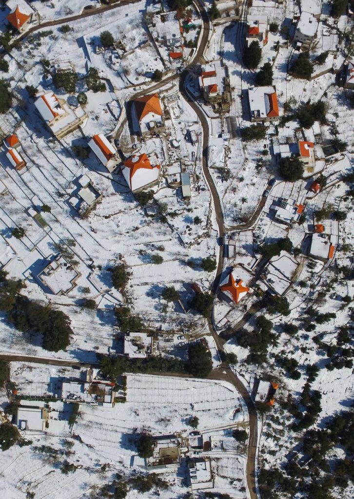 Delapan Orang Tewas dalam Serangan Drone Israel di Jalan Raya Jiyeh, Lebanon