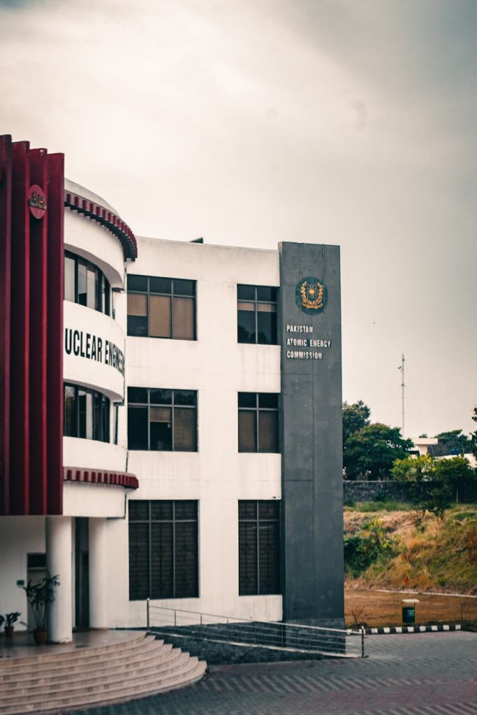 Idlib: Kolaborasi antara Badan Energi Atom Suriah dan Universitas Ibbla untuk Aplikasi Medis dan Penelitian Modern