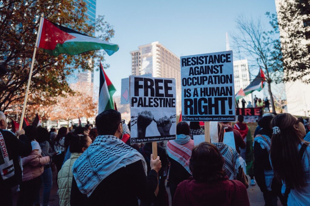 Pendudukan Israel Umumkan Penangkapan 4 Warga Palestina dari Negev dengan Tuduhan Merencanakan Operasi Perlawanan