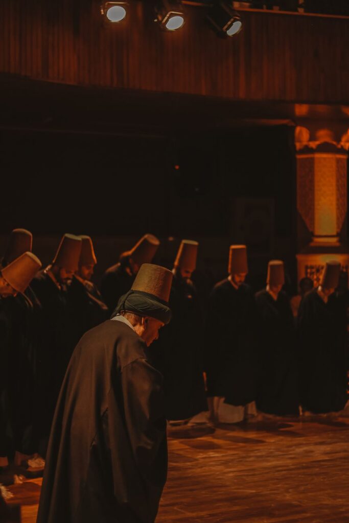 Tarekat Sufi dan Musik Trance: Perjalanan Spiritual melalui Tradisi Gnawa Maroko